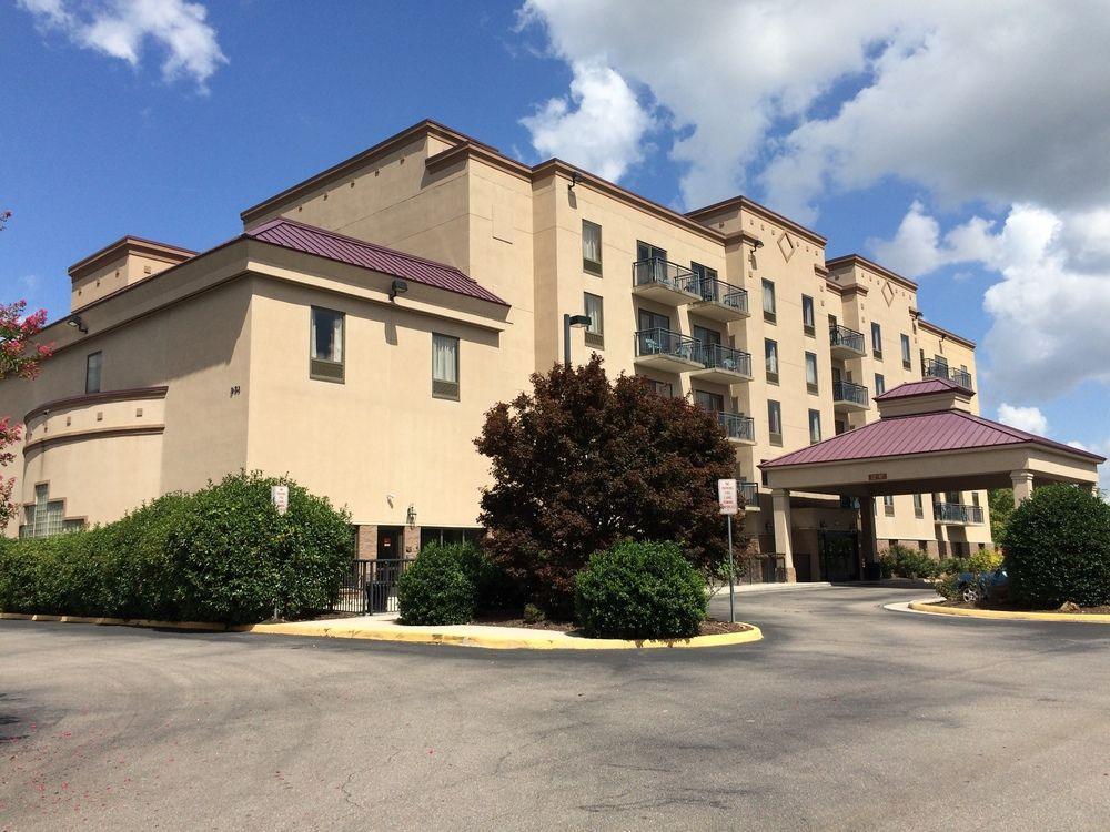 קולוניאל הייטס Comfort Suites Southpark מראה חיצוני תמונה